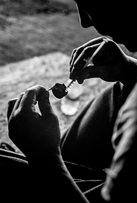 Chicago Heroin Photos - Junkie Photography - Injection Photos4