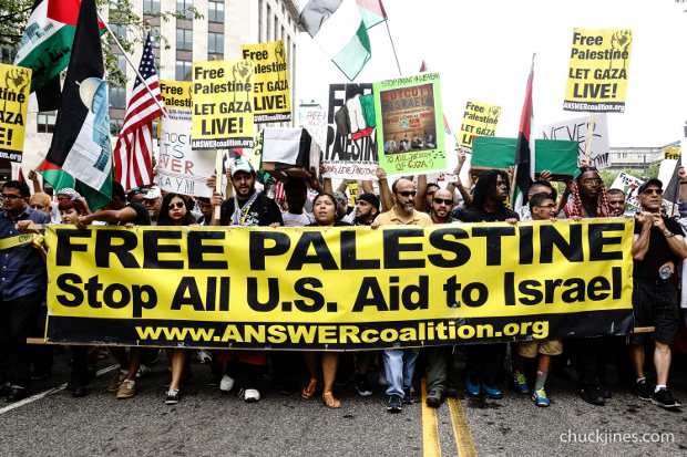 Free Palestine - front of the march (1 of 1)
