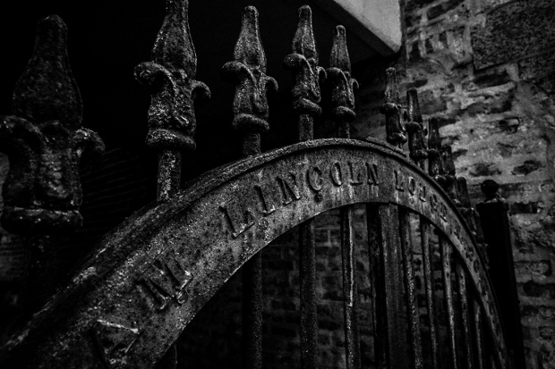 Gate, Milwaukee Ave. Chicago