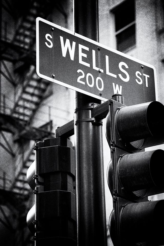 Urban Signage - Wells St, Chicago